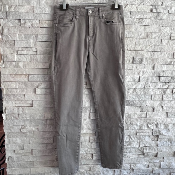 Oat New York Mid-Rise Skinny Jeans in Light Gray - excellent condition - Picture 2 of 4